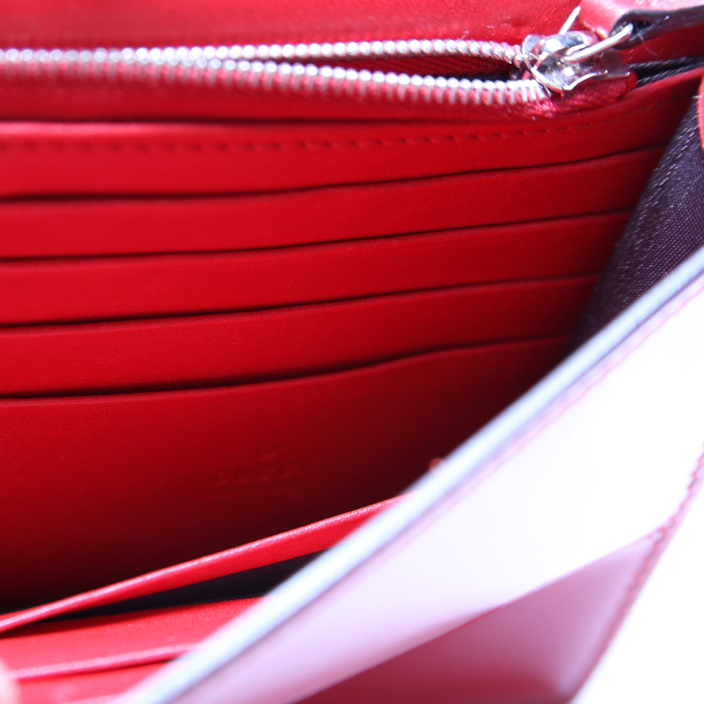 369664 Interlocking G Patent Leather Icon Wallet Crossbody