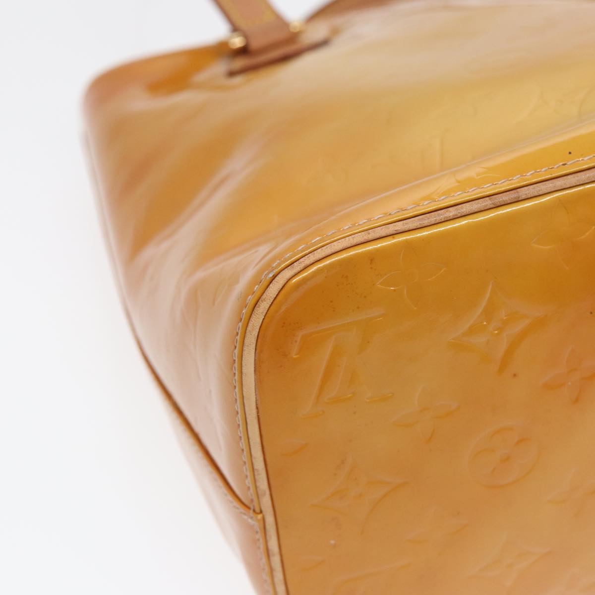 Louis Vuitton Houston Beige Patent Leather Handbag