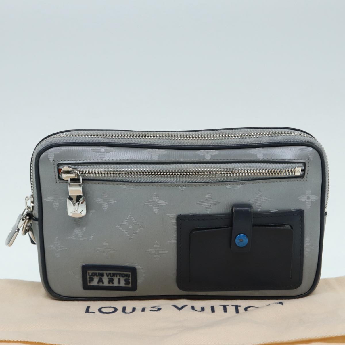 Louis Vuitton Satellite Silver Synthetic Clutch Bag