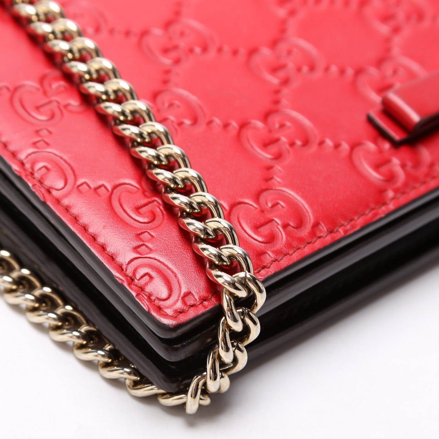 431408 Guccissima Chain Wallet