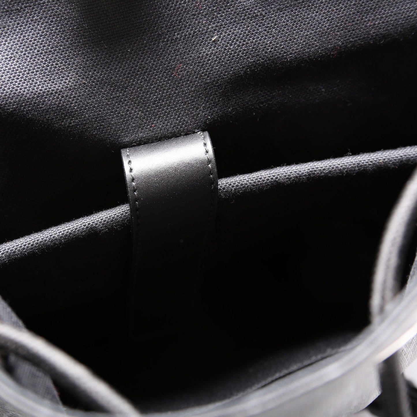 495563 GG Supreme Backpack