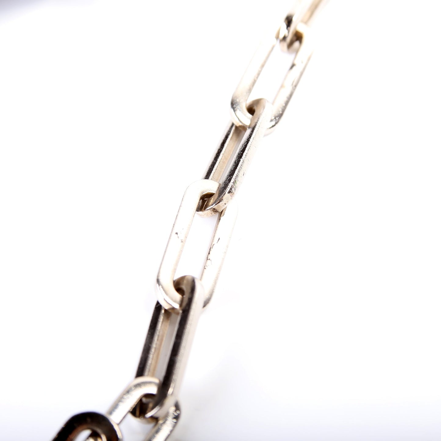01 3874 Leather Chain Shoulder Bag