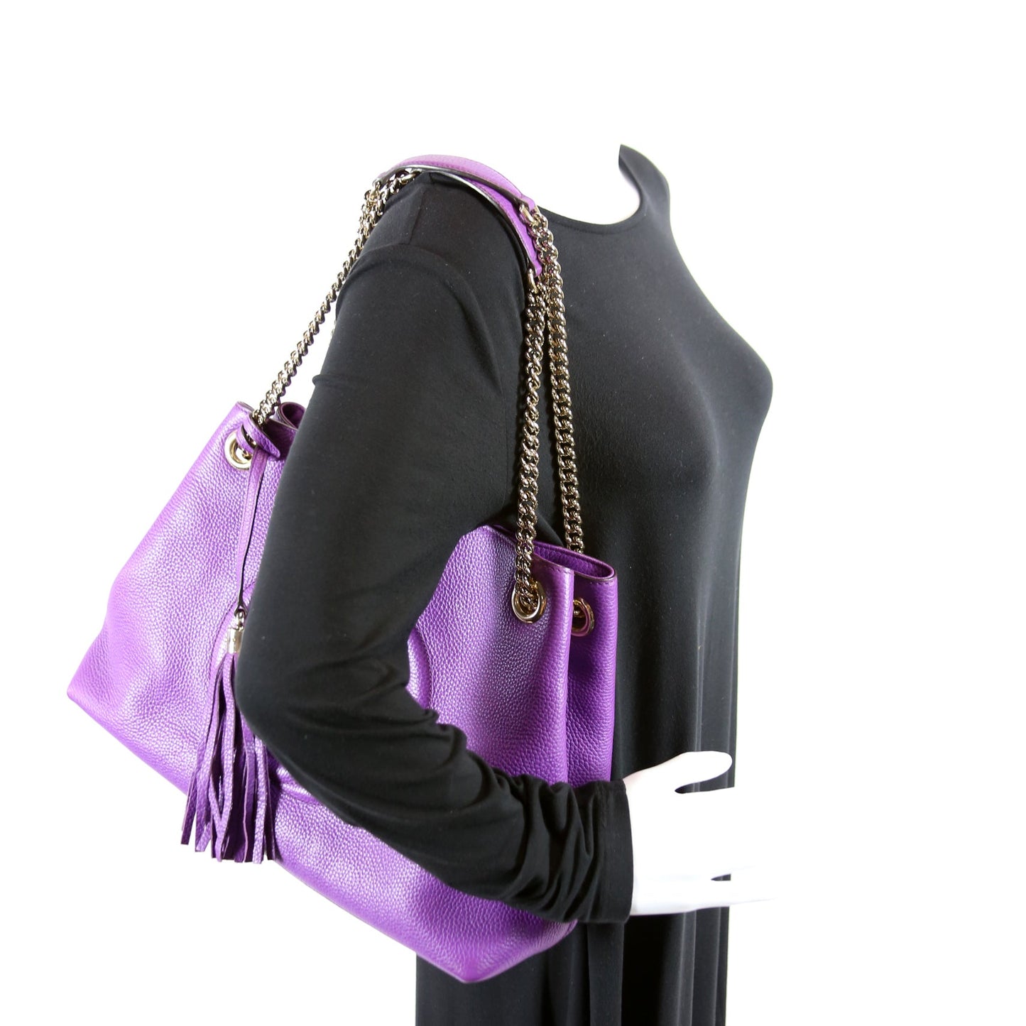 308982 Soho Leather Shoulder Medium