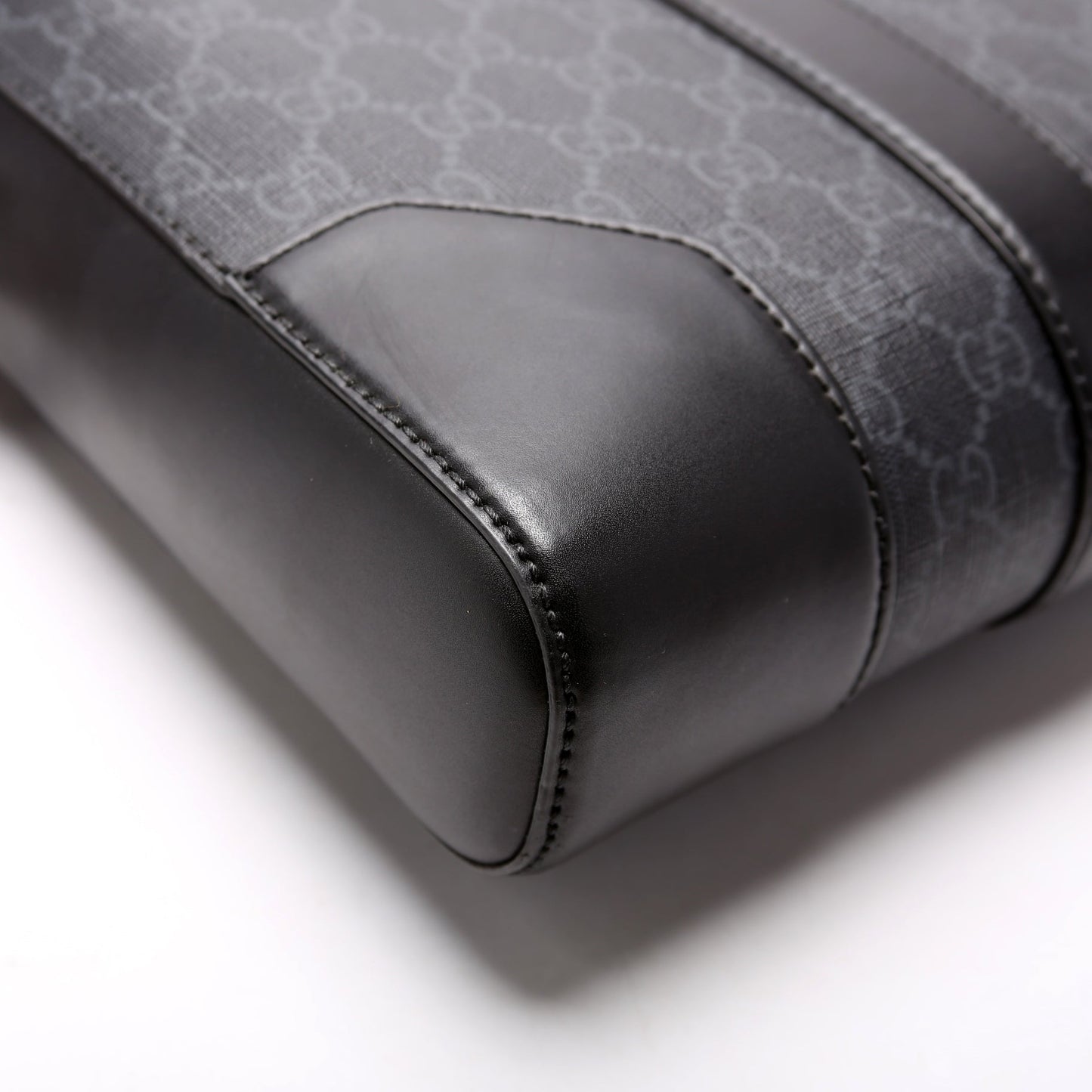 474135 GG Supreme Briefcase