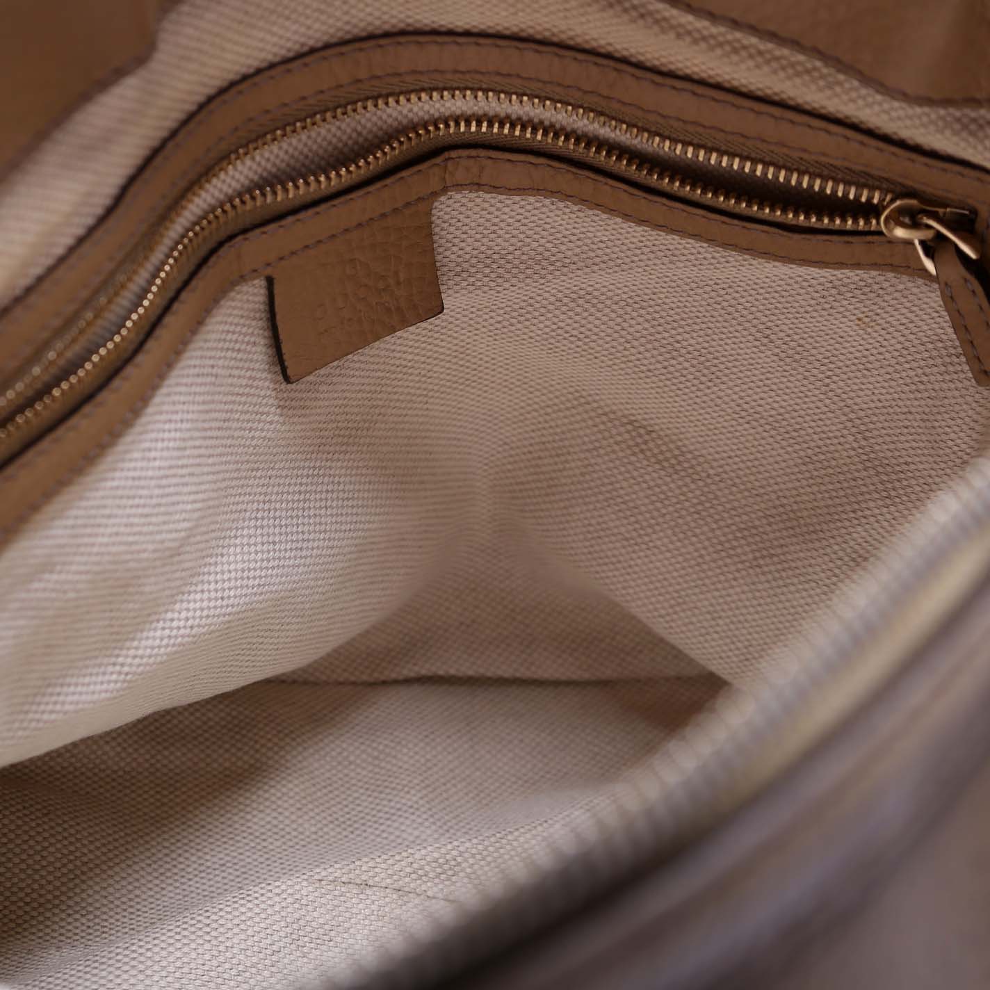 308362 Soho Small Top Handle