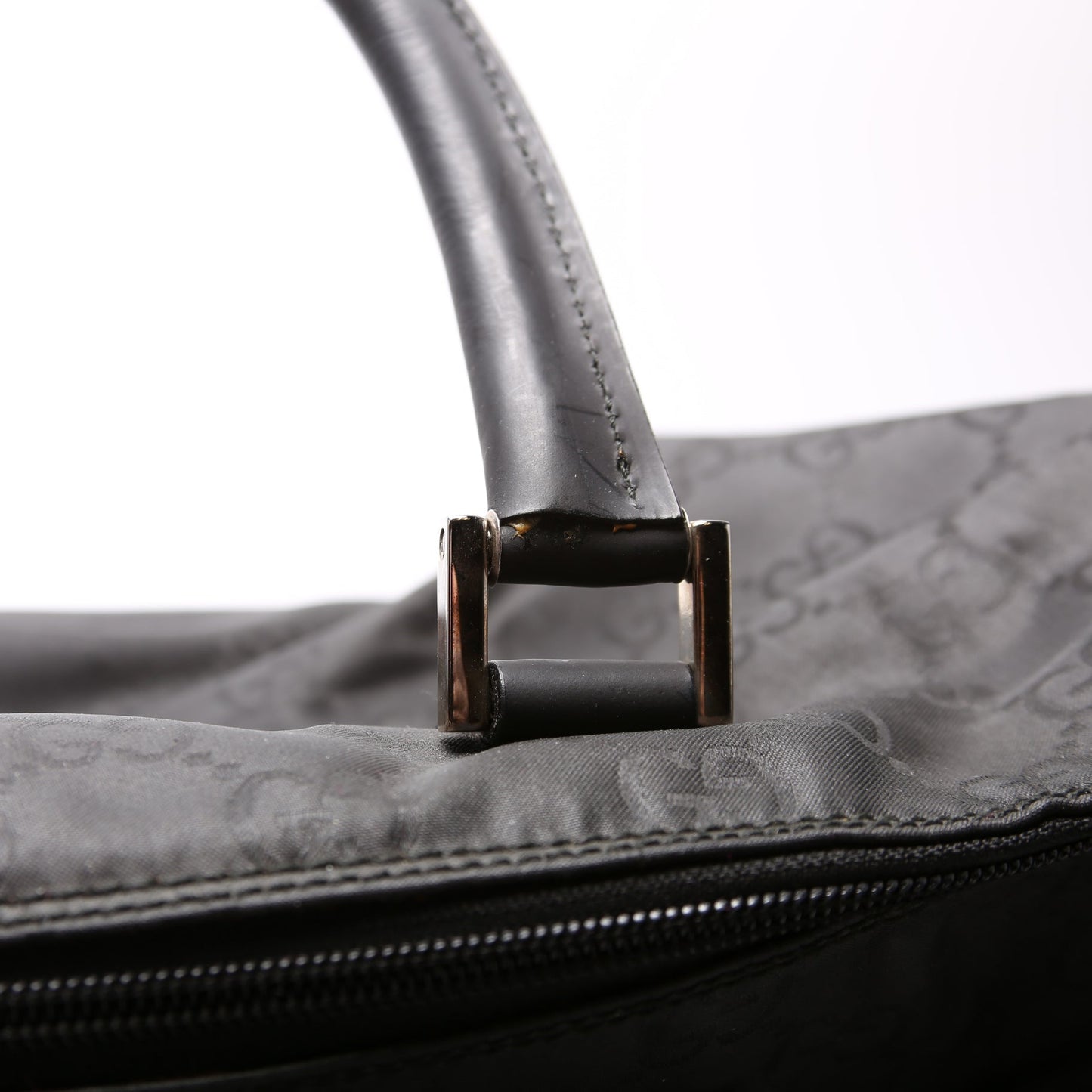 012.0383 GG Nylon Duffle