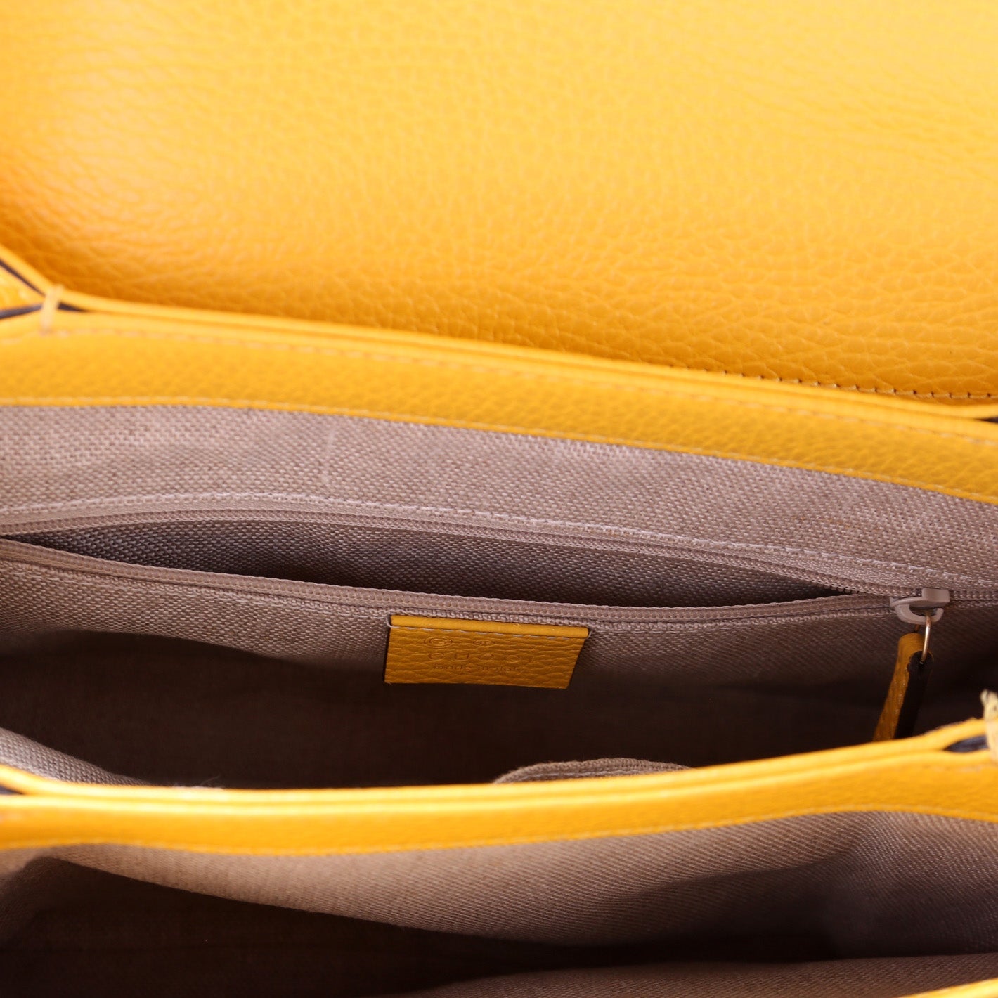 510302 Medium Interlocking Satchel