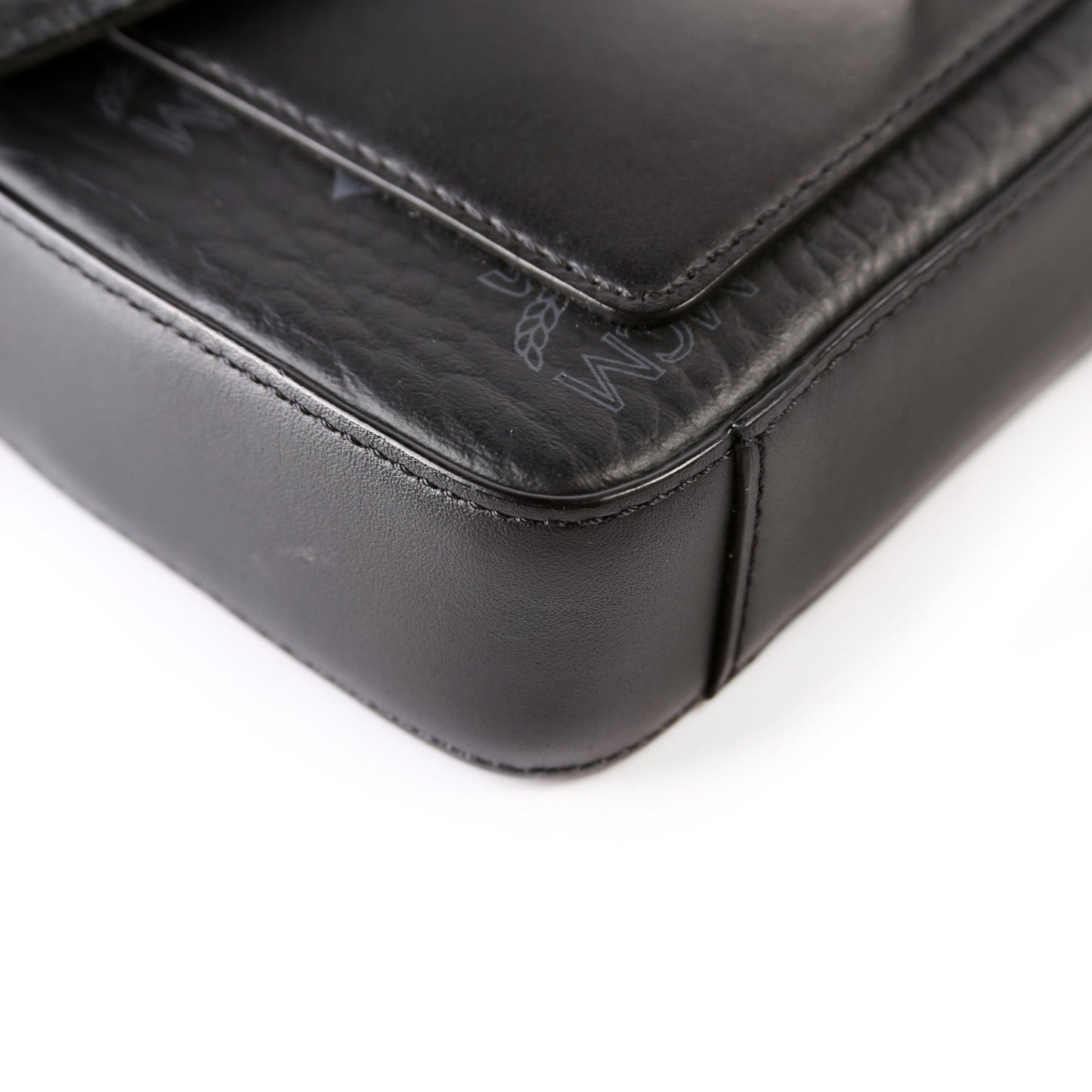 Vistos Viktor Small Crossbody