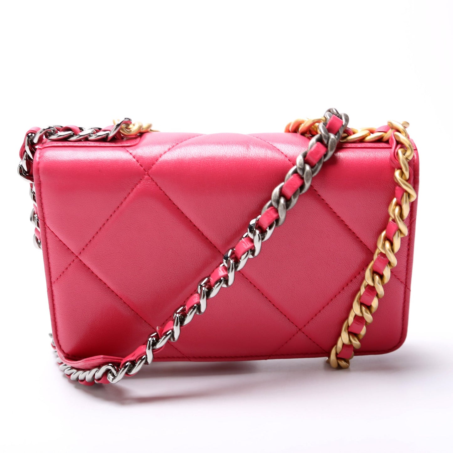 Chanel 19 WOC Quilted Lambskin 29M