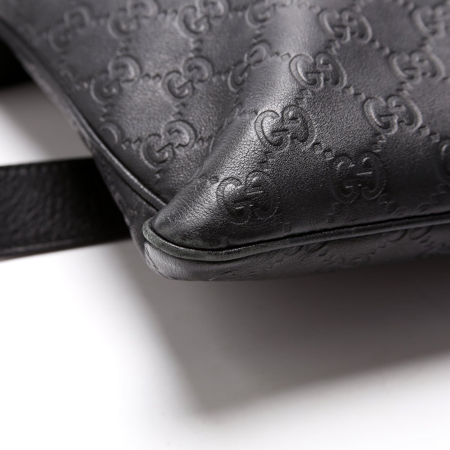 201446 002123 Guccissima Leather Messenger Bag