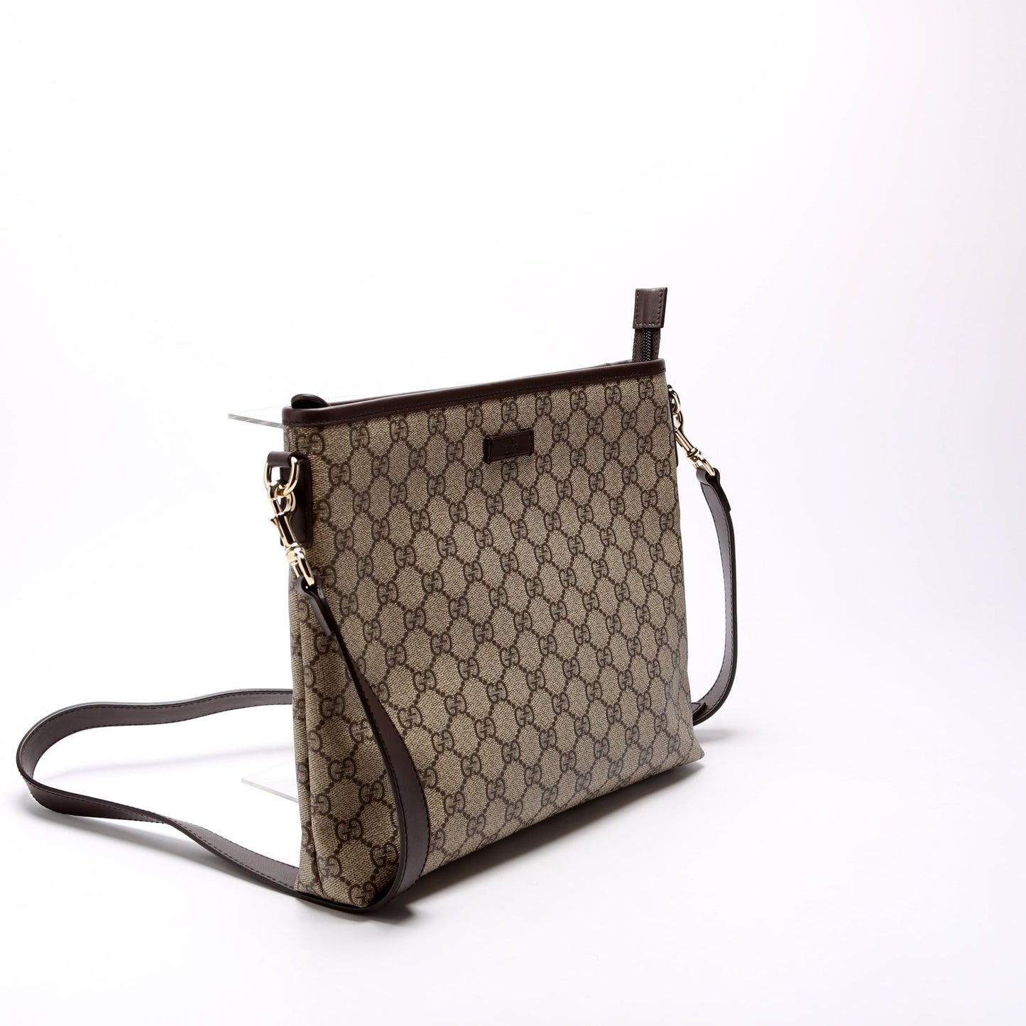 388924 GG Supreme Crossbody