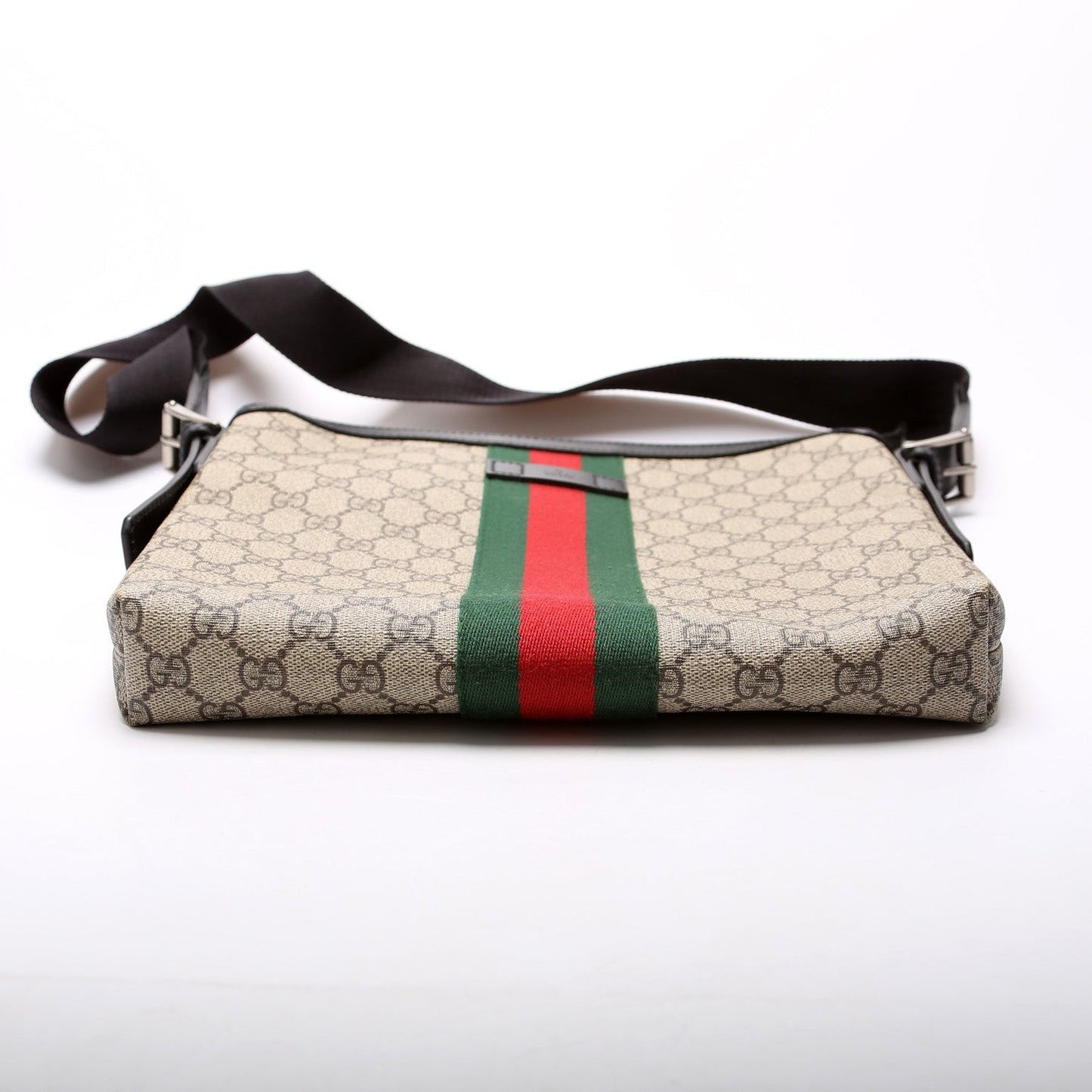 387111 GG Supreme Web Messenger