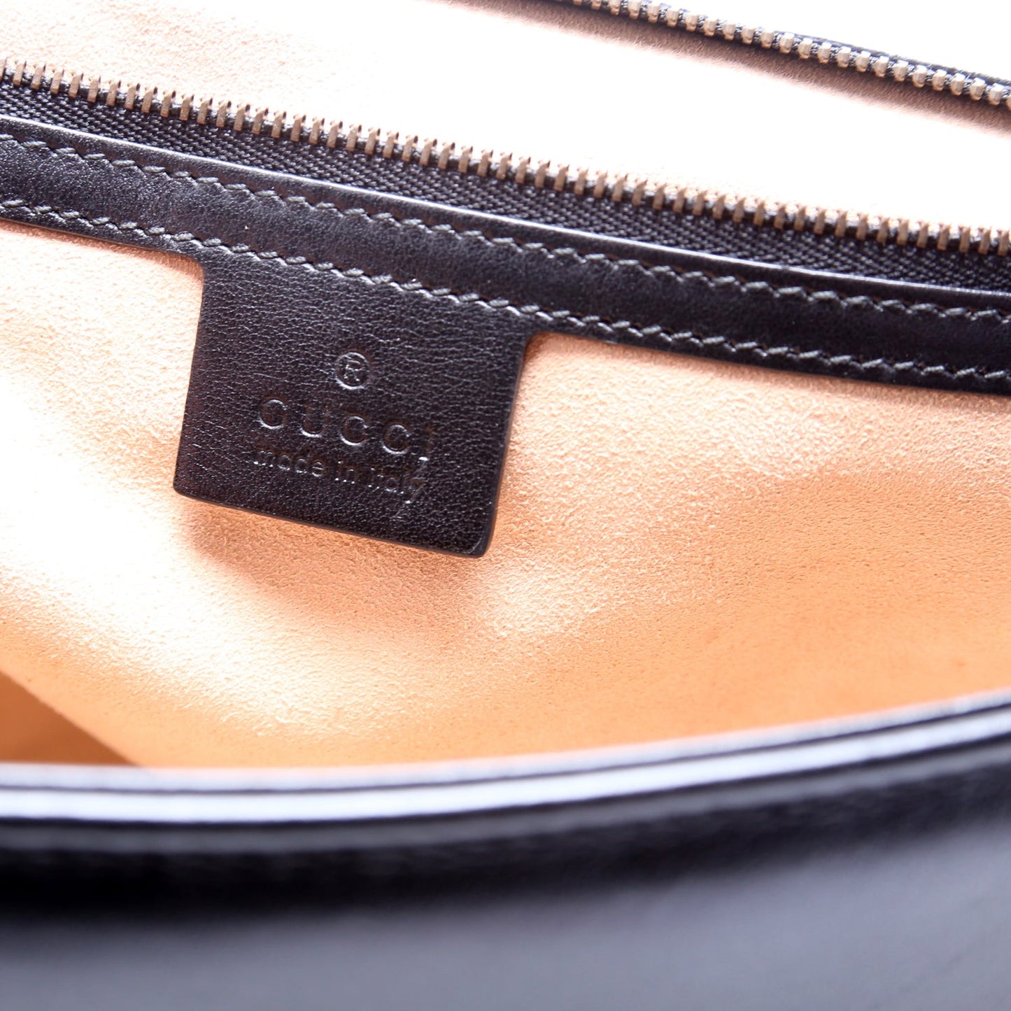498090 Marmont Large