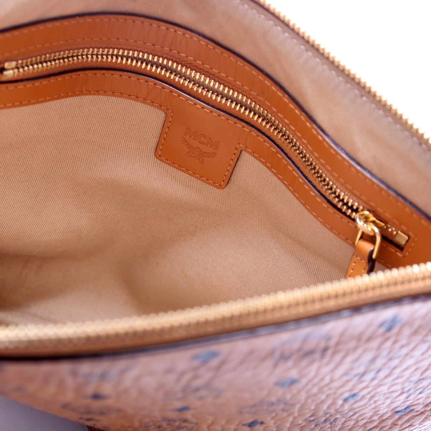 Visetos Pouch Crossbody