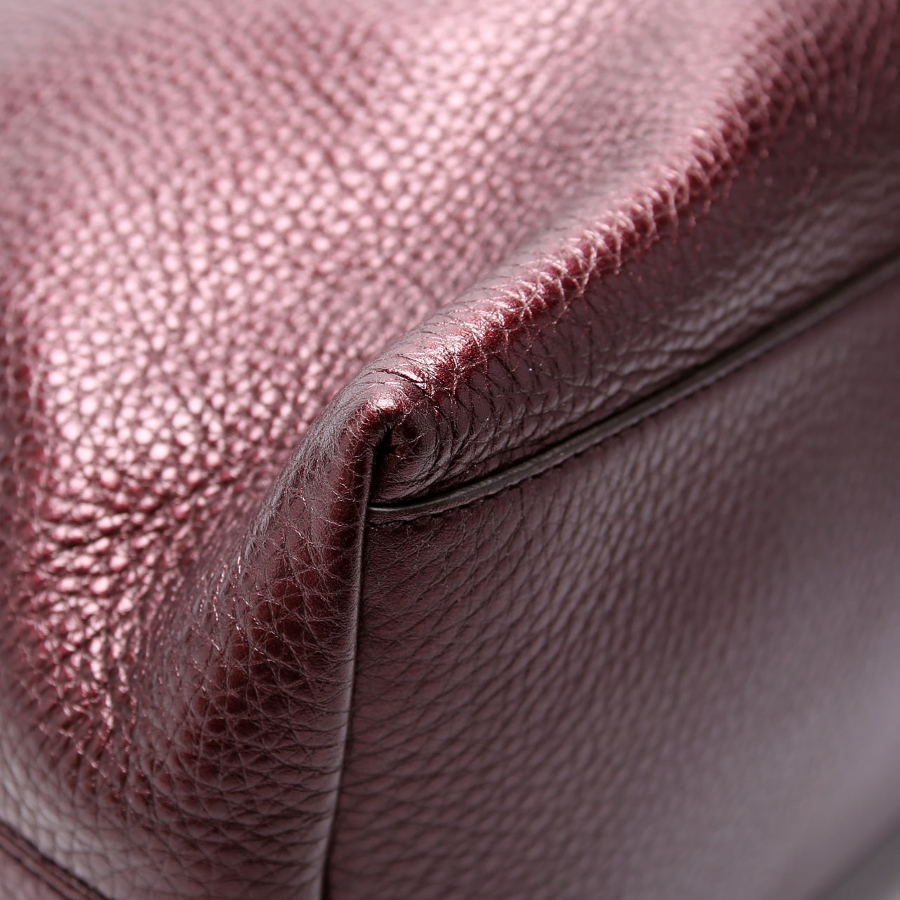 308982 Soho Leather Shoulder Medium