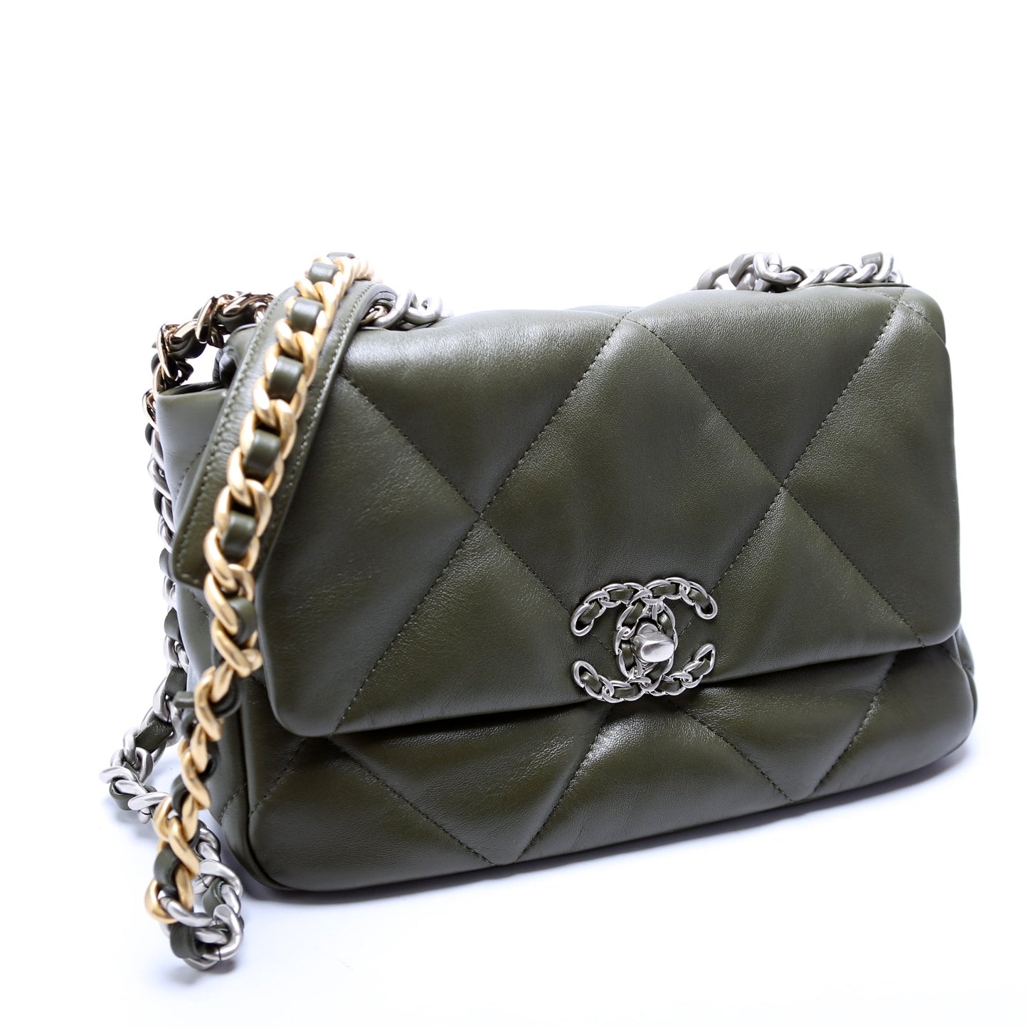 19 Medium Flap Quilted Goatskin 28M Green