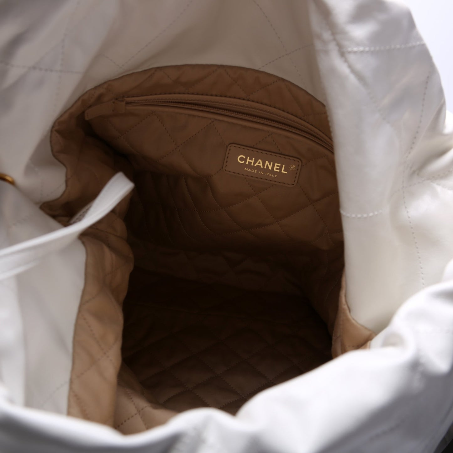 Chanel 22 Quilted Large Hobo White