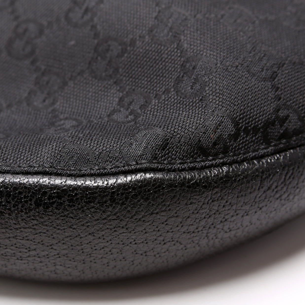 115006 GG Canvas Small Drawstring Hobo Black
