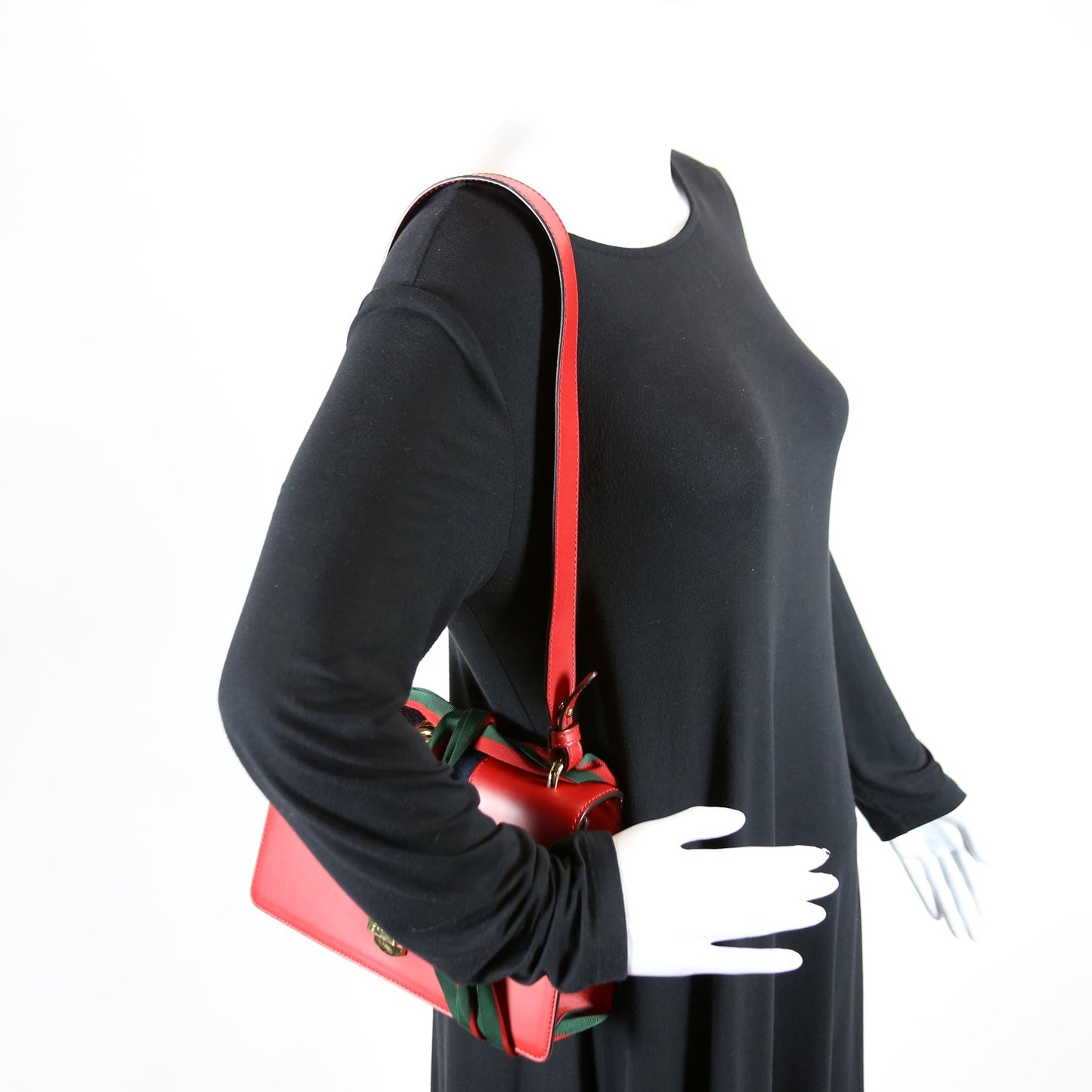 421882 Sylvie Shoulder Small Red