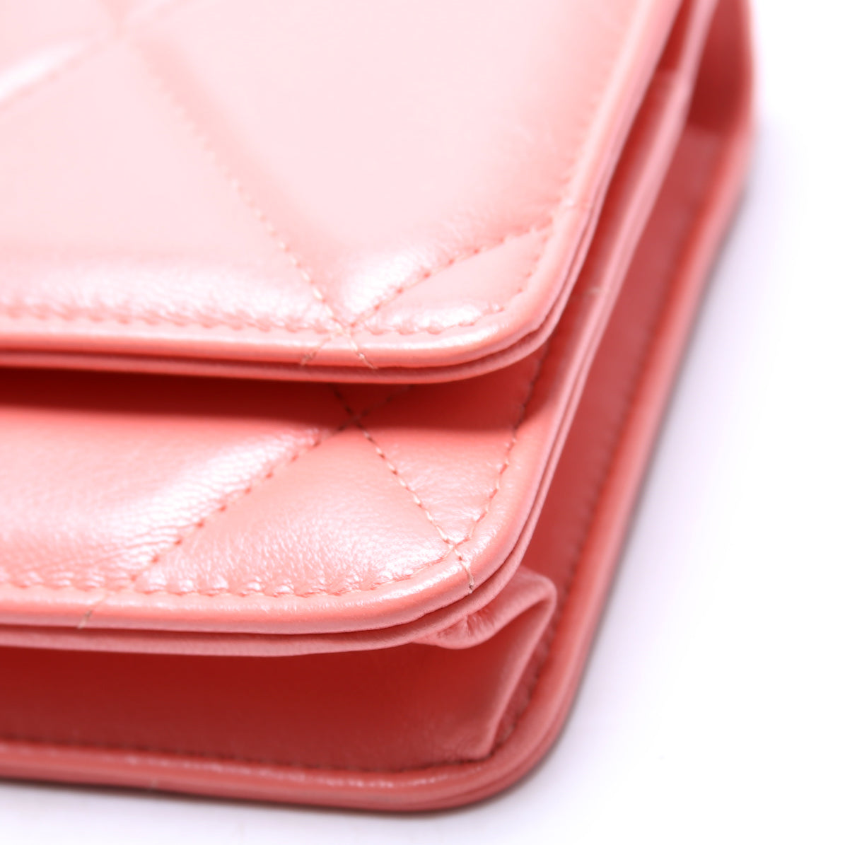 Chanel 19 WOC Quilted Lambskin 30M Pink