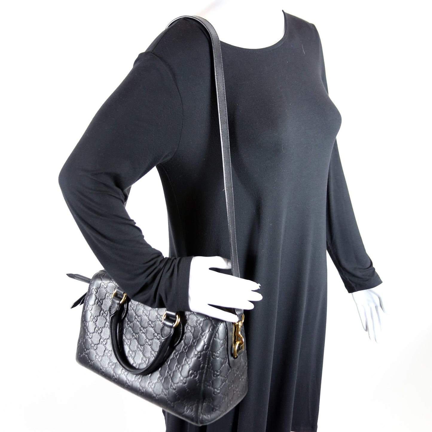 453573 Guccissma Boston Black