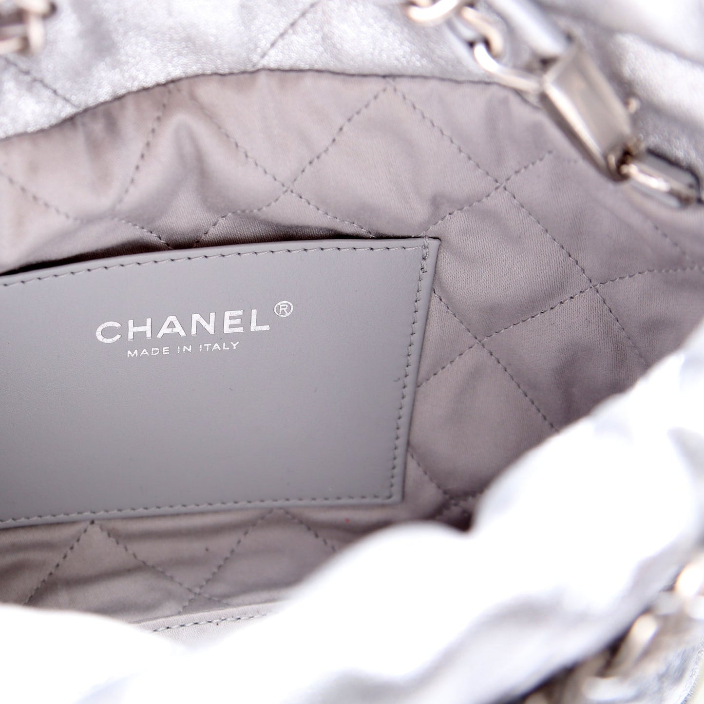 Chanel 22 Mini Metallic Calfskin RFID Silver
