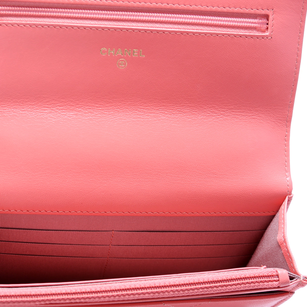Chanel 19 WOC Quilted 30M Coral