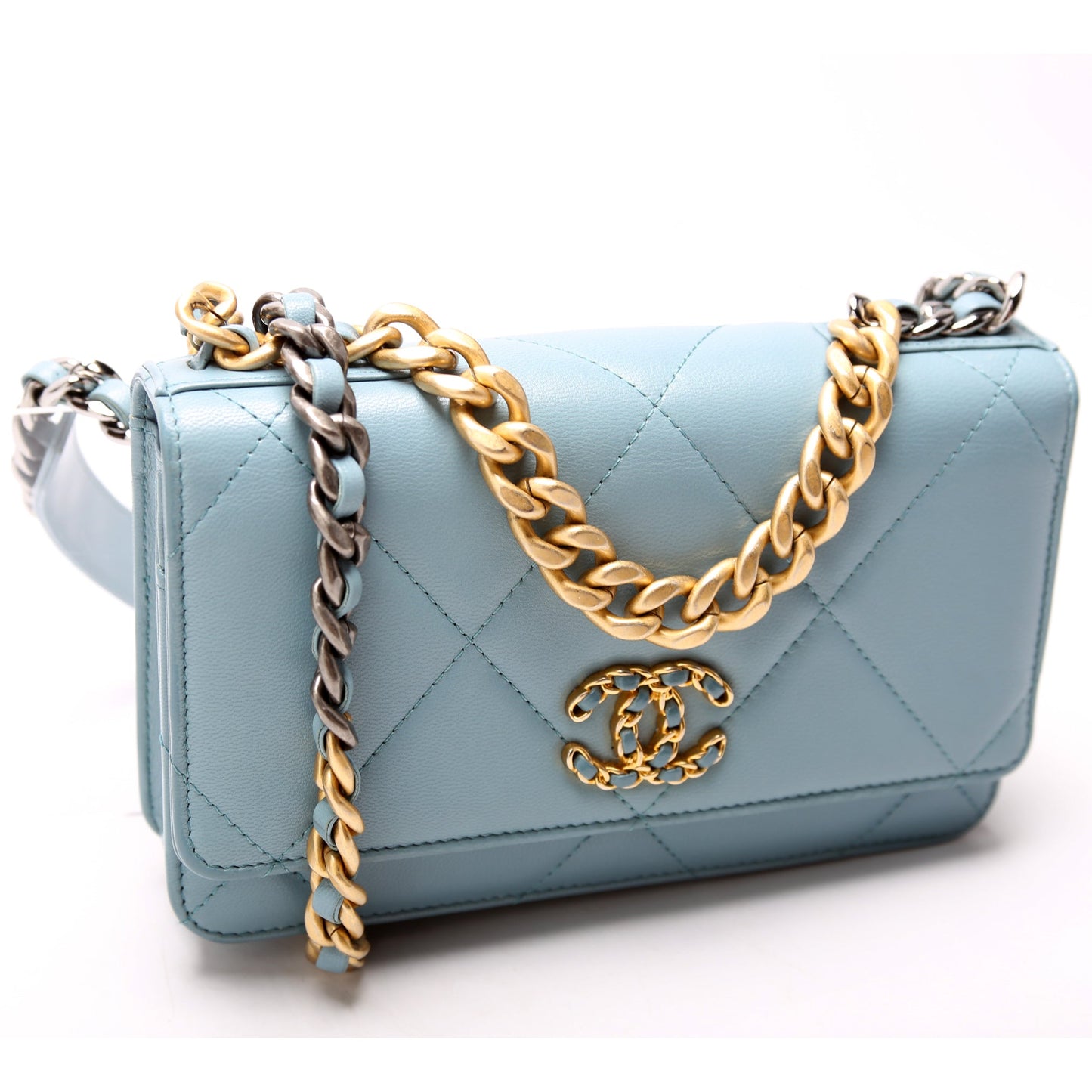 Chanel 19 WOC Quilted Lambskin 29M Blue