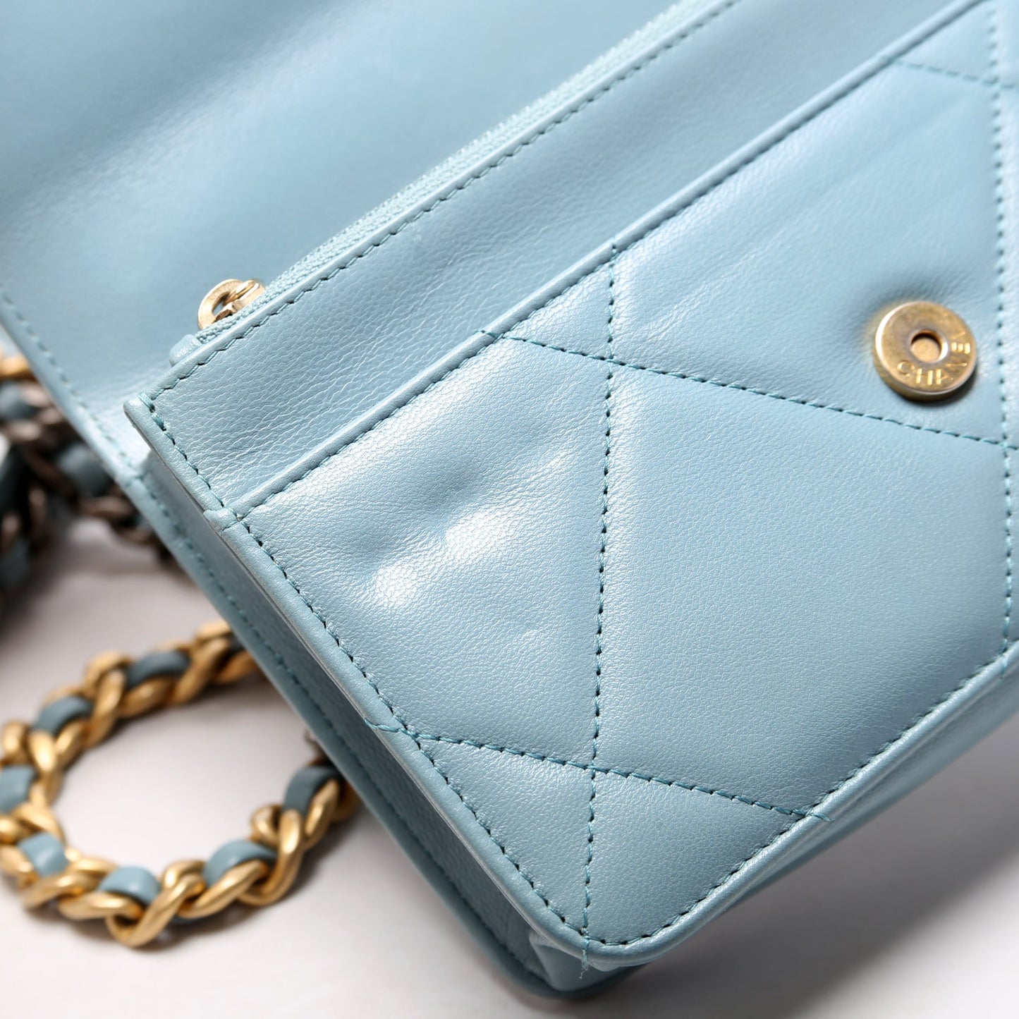 Chanel 19 WOC Quilted Lambskin 29M Blue