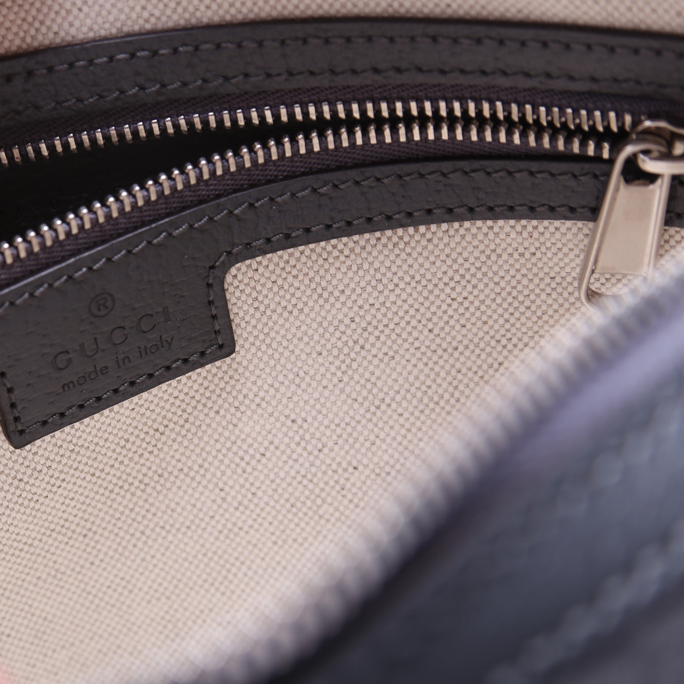 699439 GG Supreme Ophidia Small Wristlet Crossbody Grey