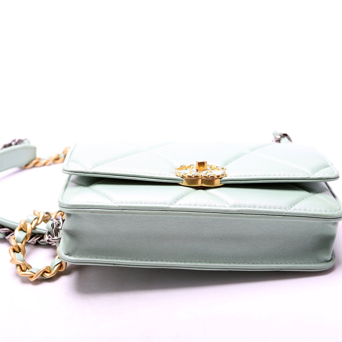 Chanel 19 WOC Quilted Lambskin RFID Green