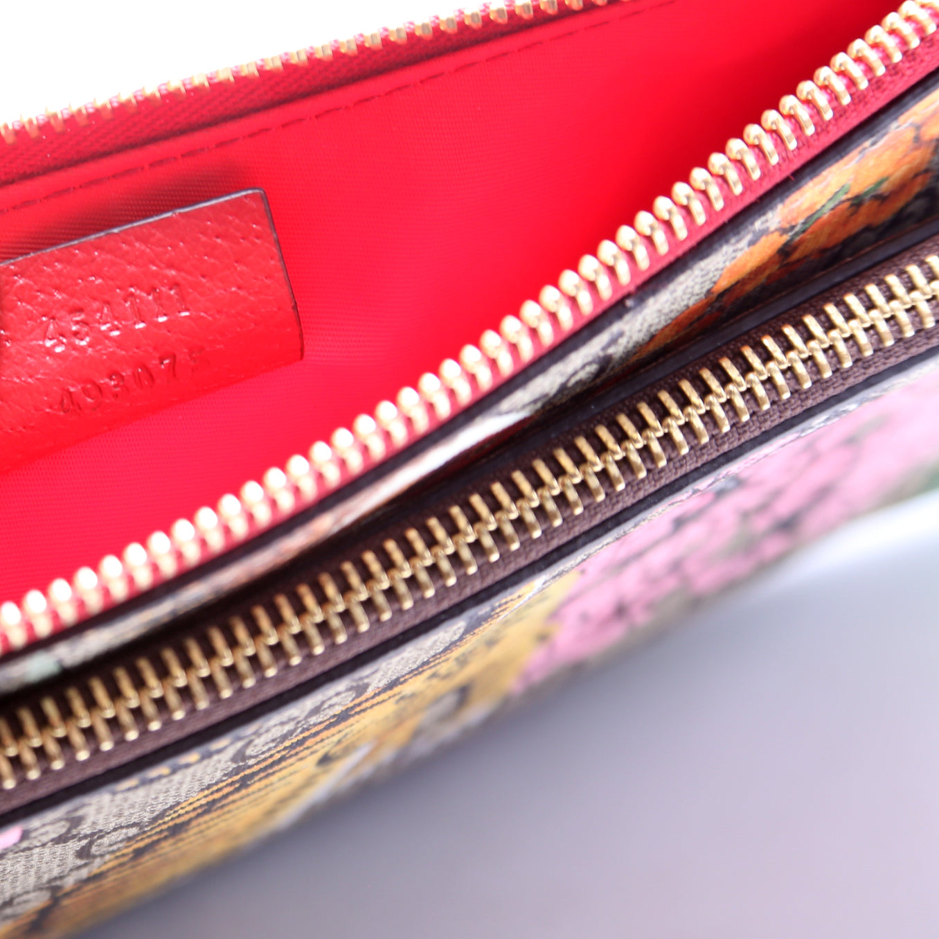 454111 GG Supreme Tian/Bengal Double Zip Shoulder Bag Red