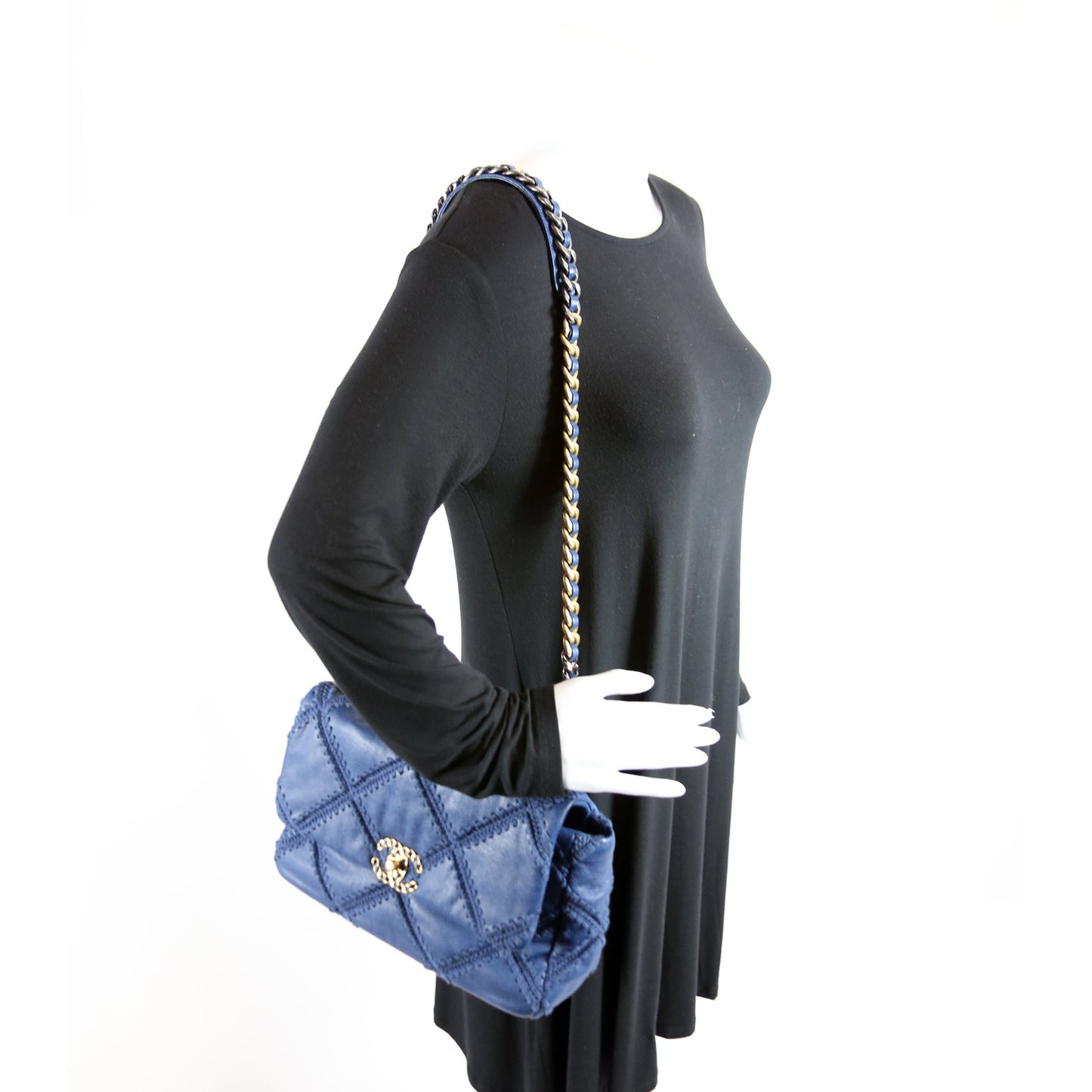 19 Large Flap Crocheted Calfskin 30M