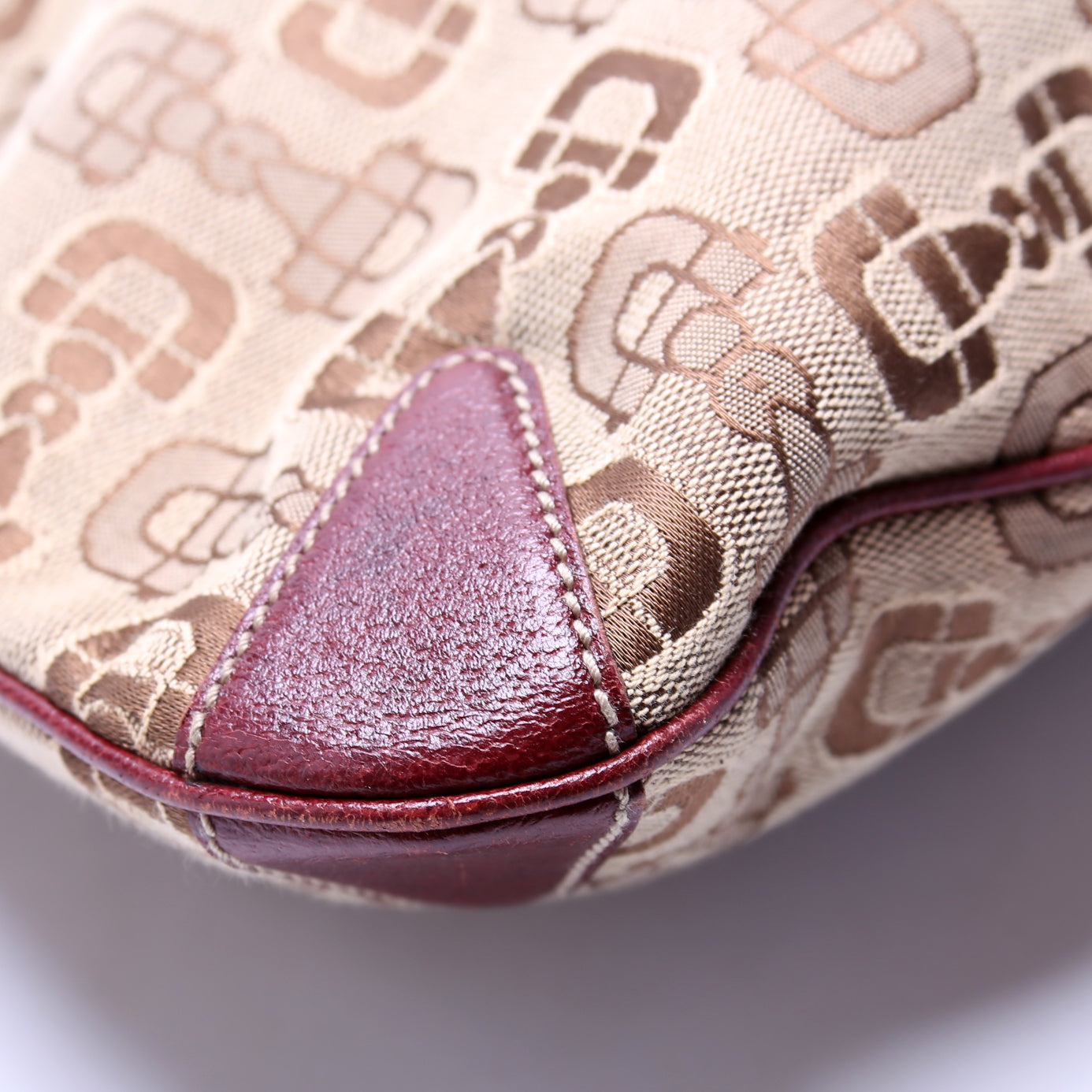 145826 Horsebit Canvas Creole Hobo Burgundy/Tan