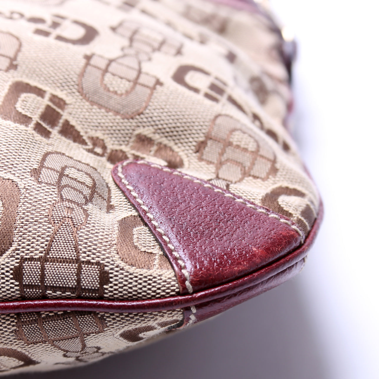 145826 Horsebit Canvas Creole Hobo Burgundy/Tan