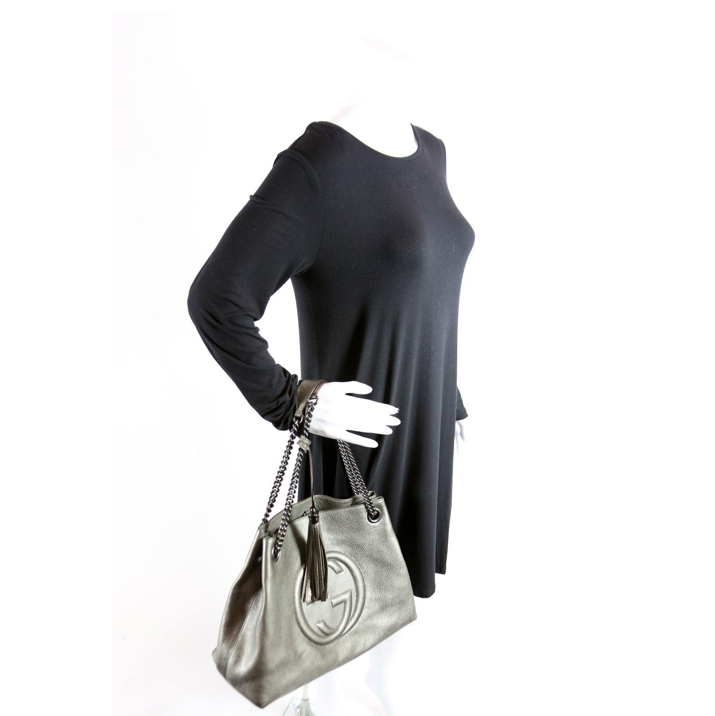 308982 Soho Leather Shoulder Medium Grey