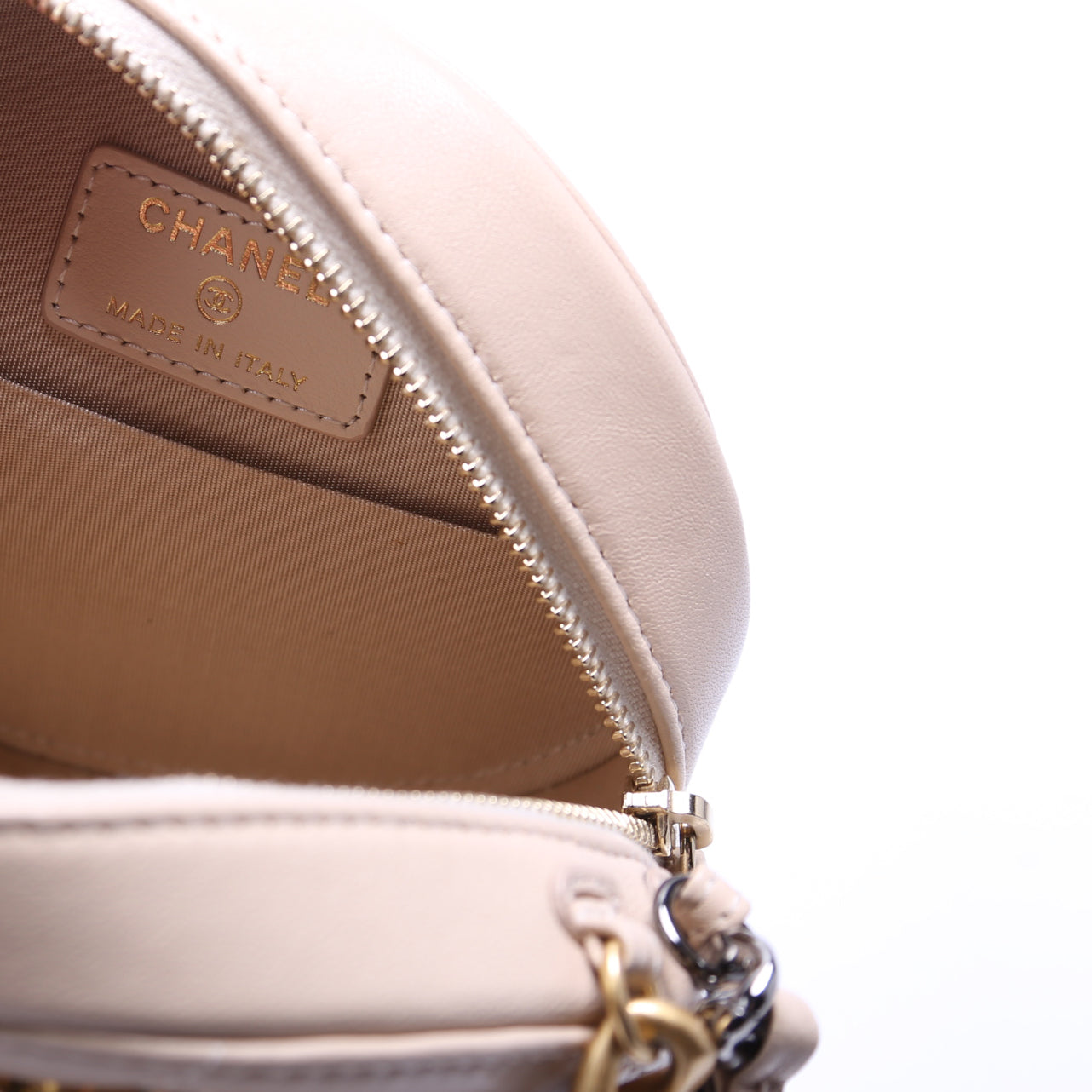 Chanel 19 Round Clutch Goatskin 2M Tan