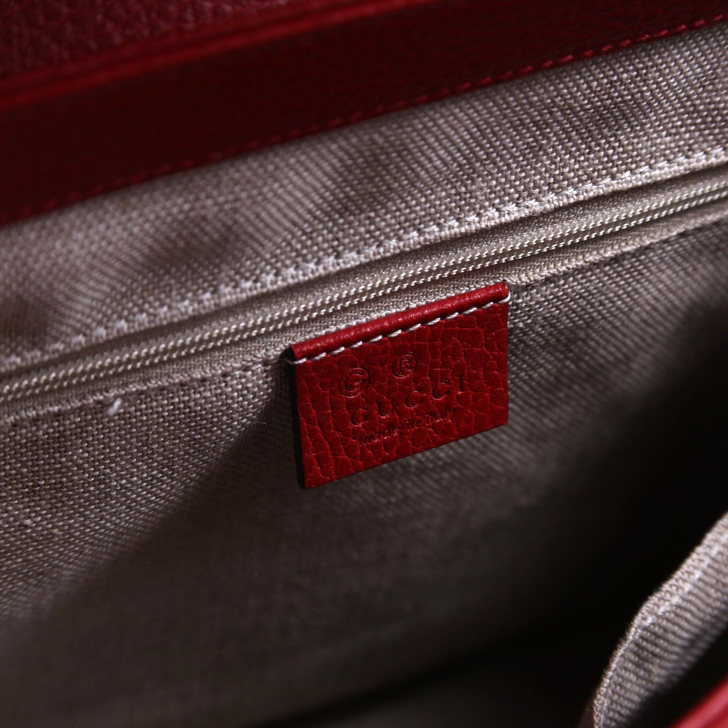 510306 Large Interlocking GG Shoulder Bag Red