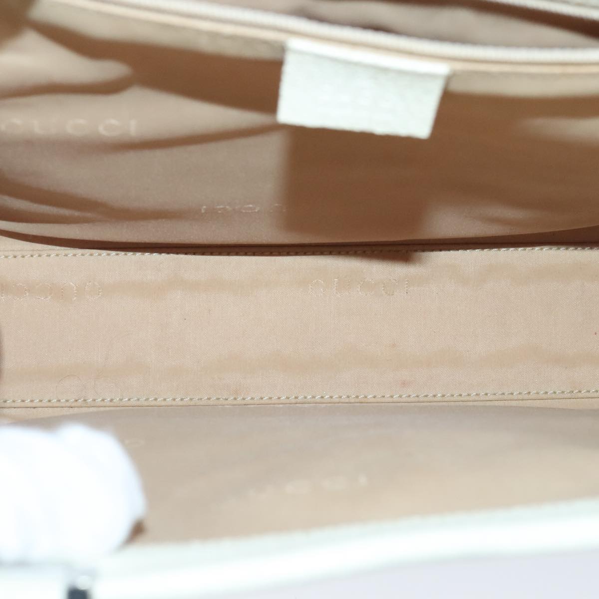 Gucci Jackie Ecru Leather Handbag