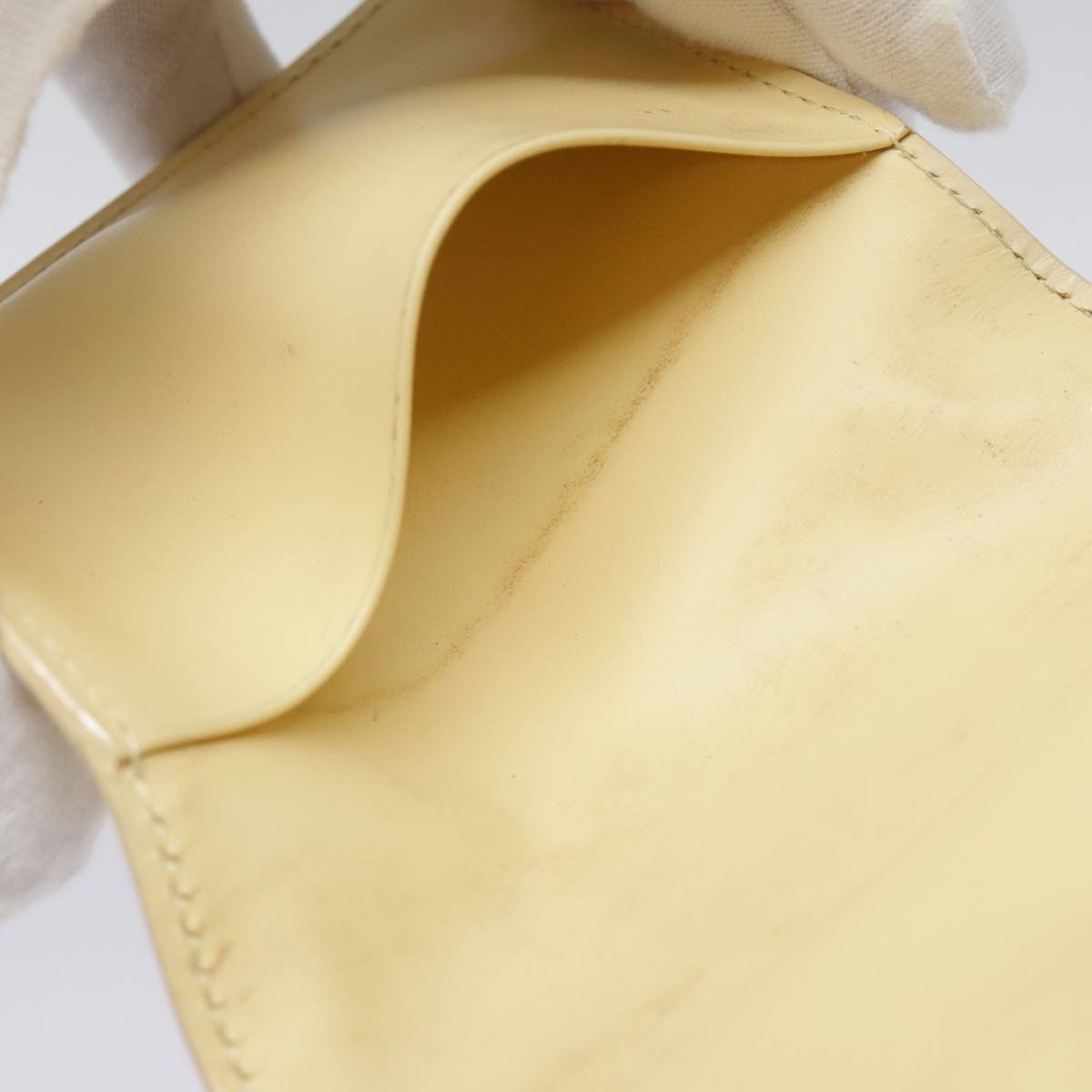 Louis Vuitton Agenda Cover Beige Leather Wallet