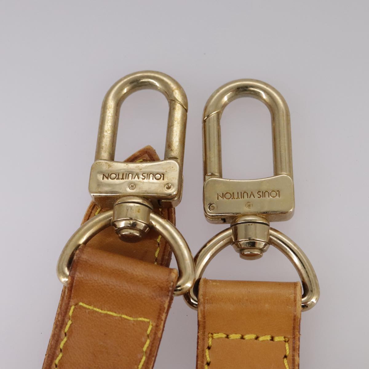 Louis Vuitton Shoulder Strap Beige Leather Bag Jewelry
