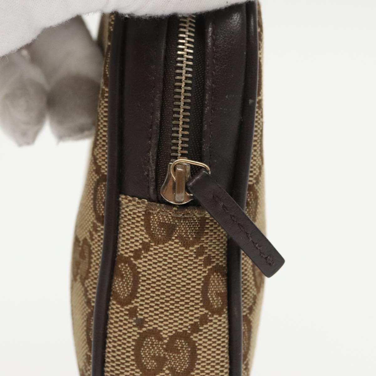 Gucci Gg Canvas Beige Canvas Clutch Bag