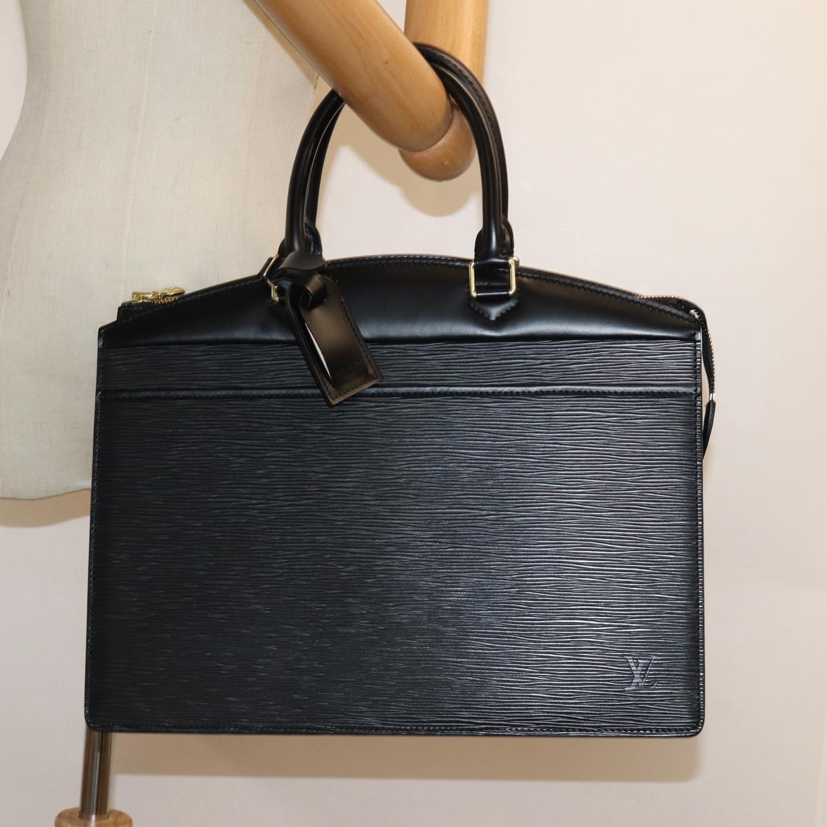 Louis Vuitton Riviera Black Leather Handbag