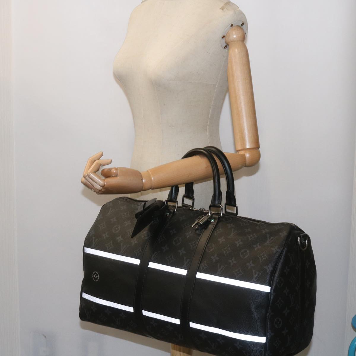 Louis Vuitton Keepall Bandouliere 45 Black Canvas Travel Bag