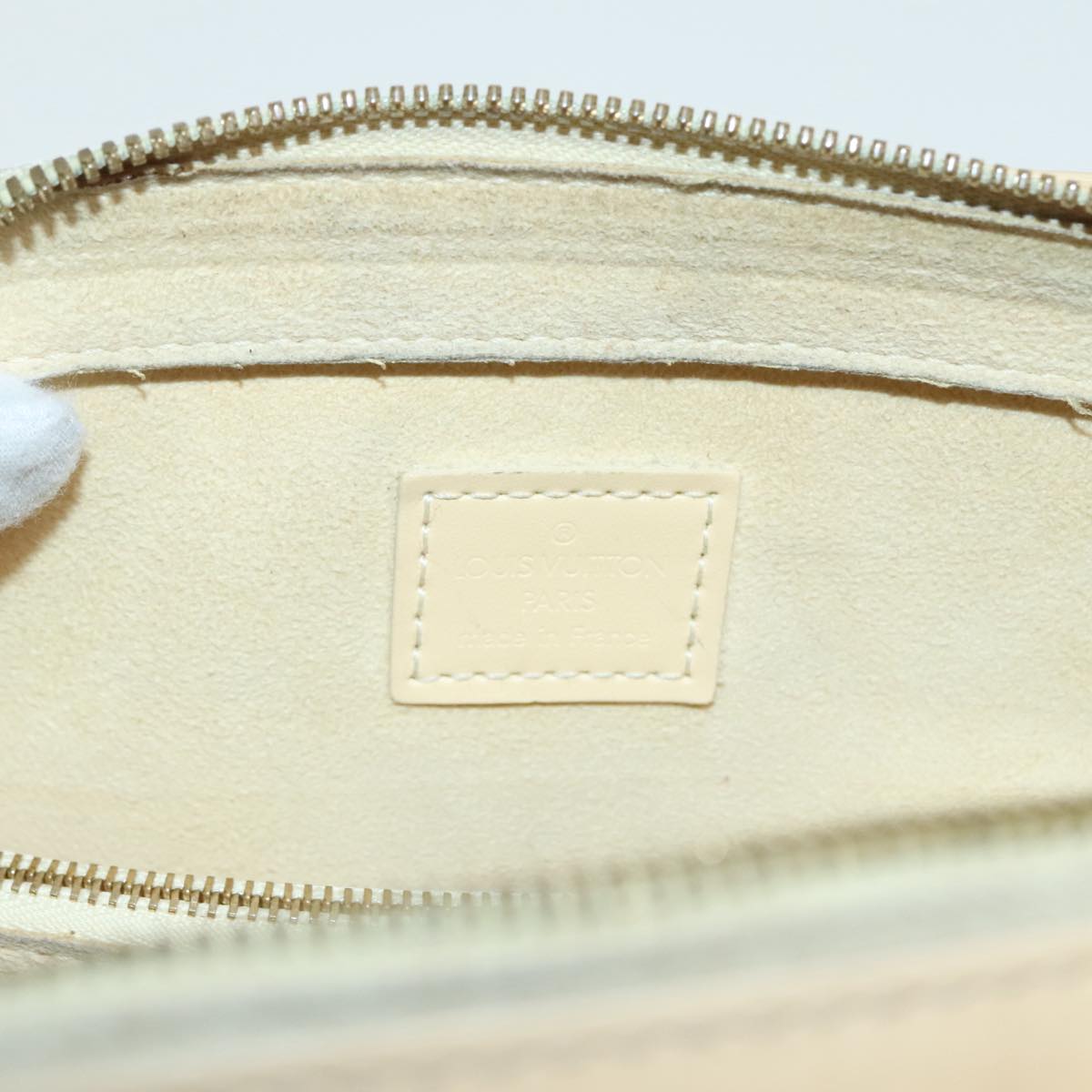 Louis Vuitton Pont Neuf Ecru Leather Handbag