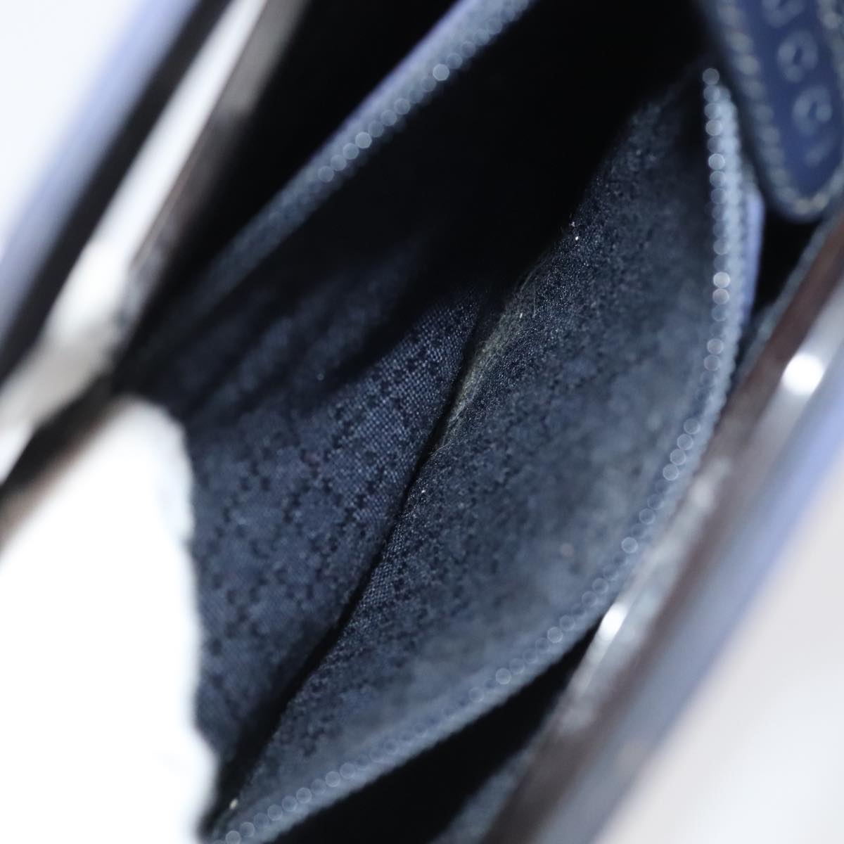 Gucci Navy Synthetic Handbag