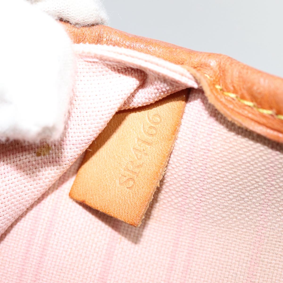 Louis Vuitton Neverfull Mm White Canvas Tote Bag