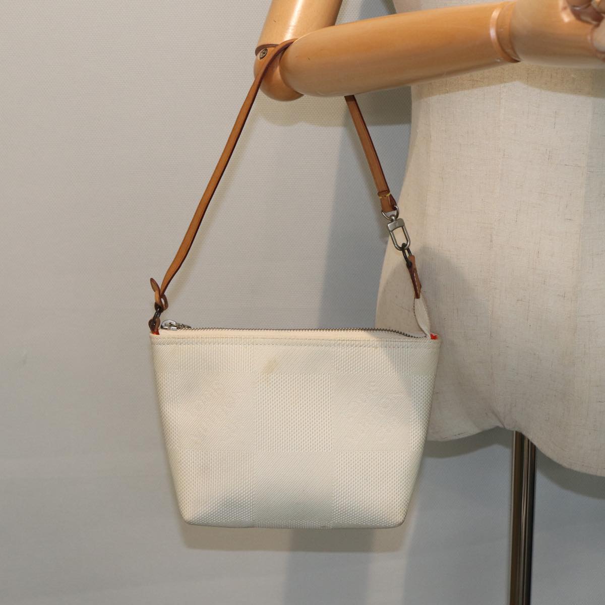 Louis Vuitton Volunteer White Canvas Clutch Bag