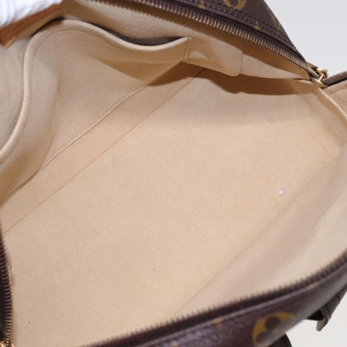 Louis Vuitton Manhattan Brown Canvas Handbag