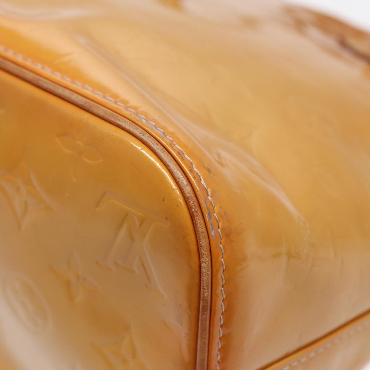 Louis Vuitton Houston Beige Patent Leather Handbag